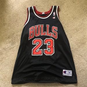 Michael Jordan Bulls Jersey (XL)